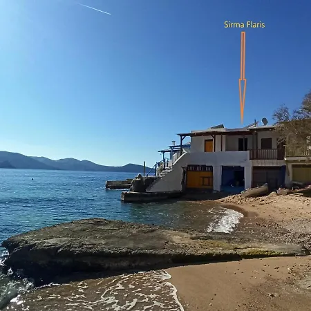 Eco Sirma Flaris * Plaka (Milos)