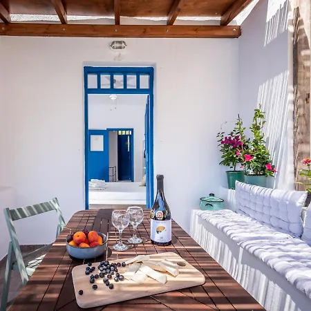 Eco Sirma Flaris * Plaka (Milos)