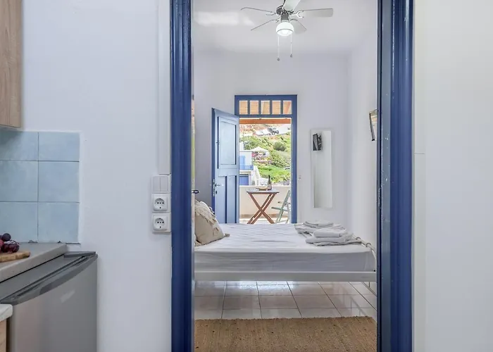 Eco Sirma Flaris * Plaka (Milos)